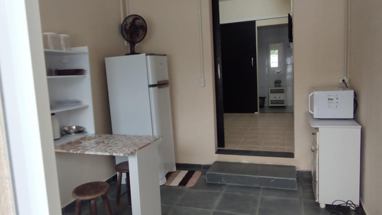 Kitnet Confortavel Villa Ubatuba Bagian luar foto